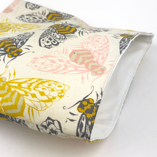 Bee Reusable Snack Bag Sharp Plant Designs Snack bags Woodbridge